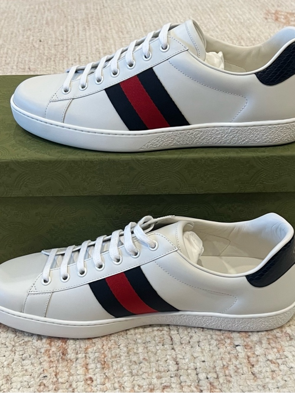 NIB Gucci men’s Ace Sneaker / Blue/Red/Blue - size 10 never worn with box, paper - Picture 15 of 15